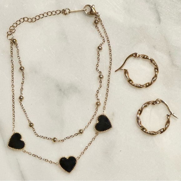 NEW Gold Tone Black Enamel Heart Double Layer Bracelet and Hoop Earring Set - Picture 4 of 6